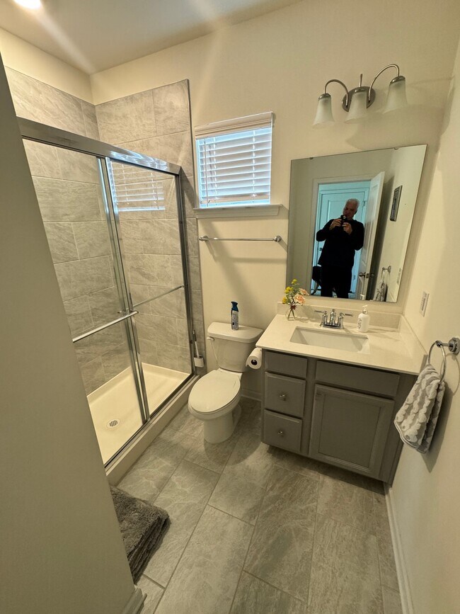 Foto del edificio - 414 Canyon Ln