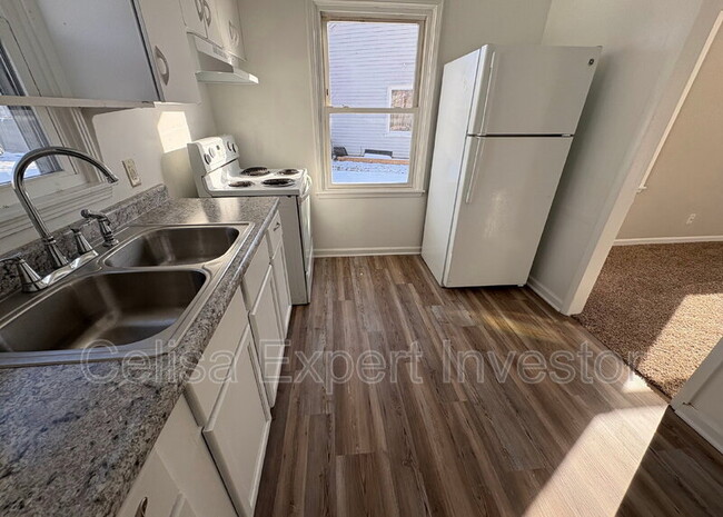 Foto del edificio - 4315 S Colonial Ave