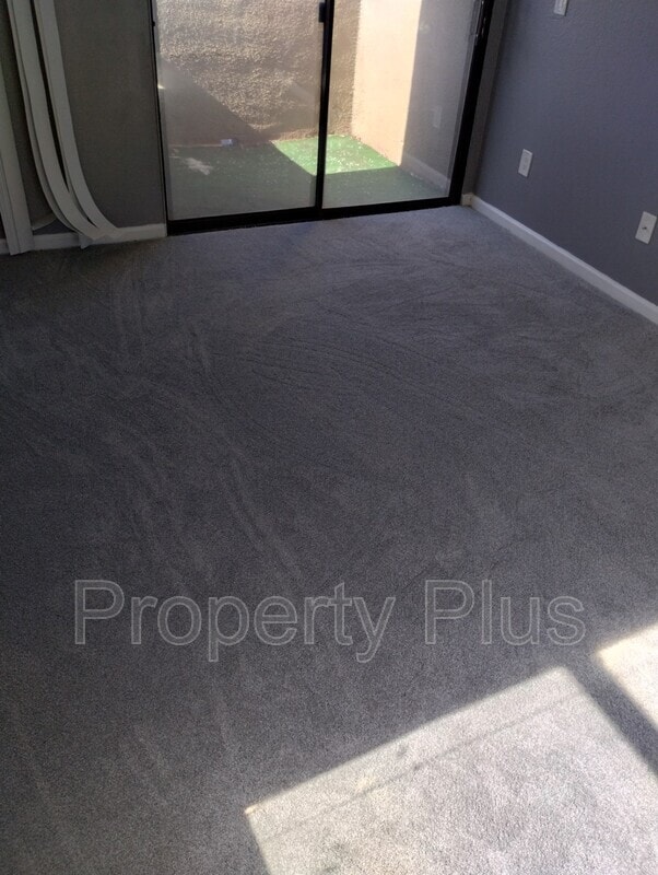 Foto del edificio - 1432 W Emerald Ave