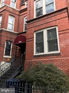 Building Photo - 1107-1106 6th St NW