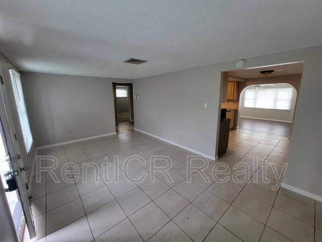 Foto del edificio - 7914 Wallaba Ln