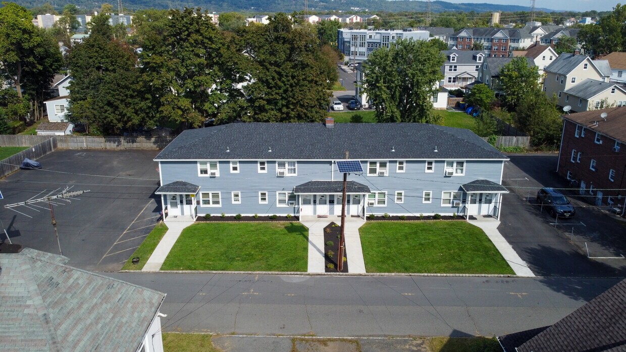 Primary Photo - 126 Prospect St
