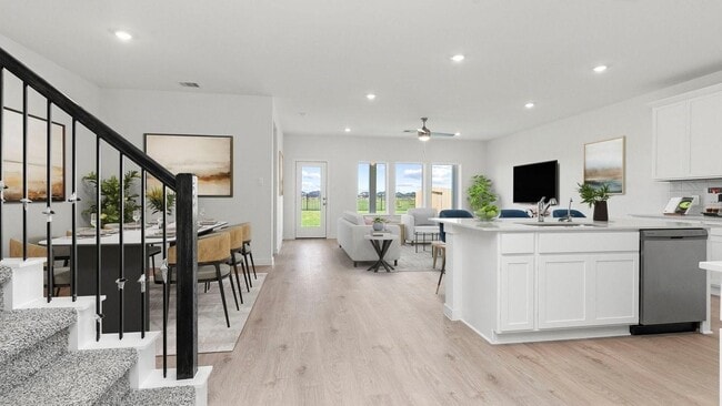 Foto del edificio - 4334 Camden Lakes St