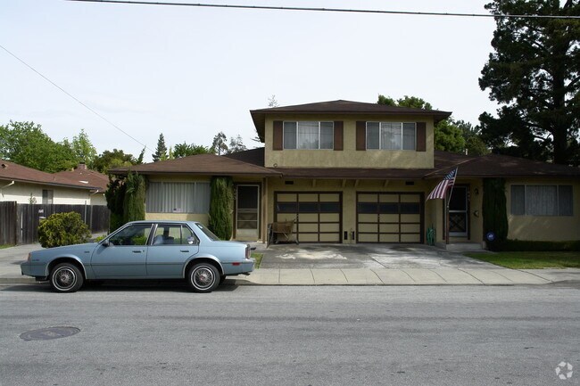 Building Photo - 1641-1645 Union Ave