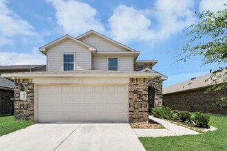 Building Photo - 15439 Cipres Verde St