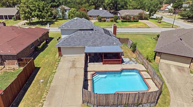 Building Photo - 5406 Blue Cove Dr