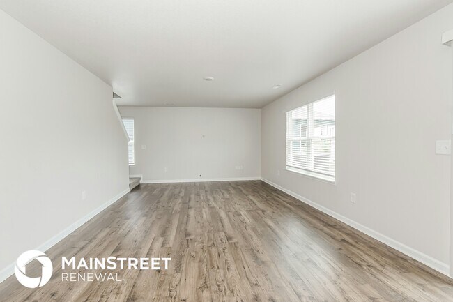 Foto del edificio - 6864 Squirrel Run Ln