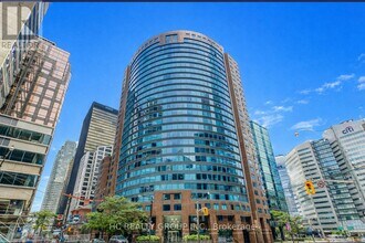 Building Photo - 33 University Ave