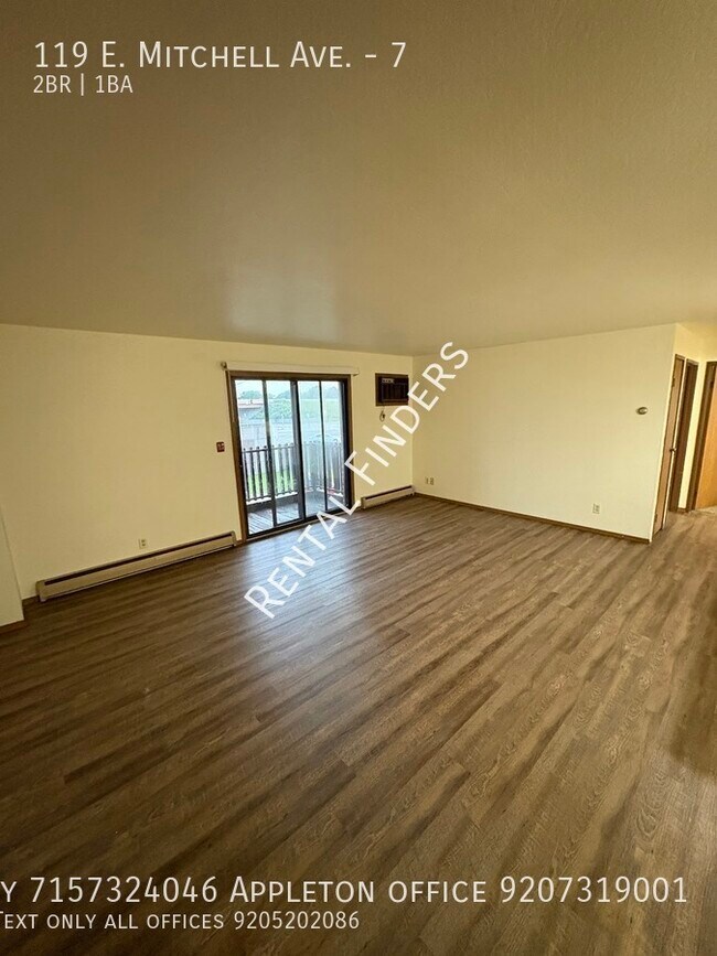 Foto del edificio - 119 E Mitchell Ave