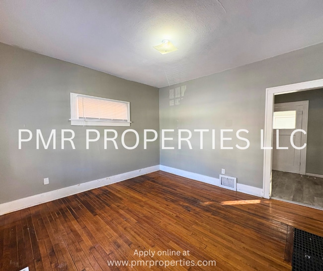 Building Photo - 1Bed/1Bath Home