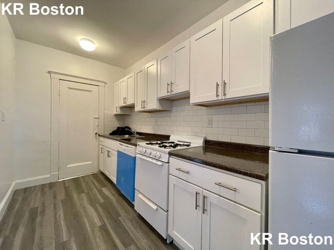 Brighton 2Bed / 1Bath on Vinal St - No Fee... - Brighton 2Bed / 1Bath on Vinal St - No Fee... Apartment