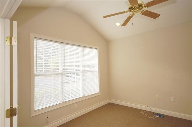 Foto del edificio - 5041 Dallas Hwy