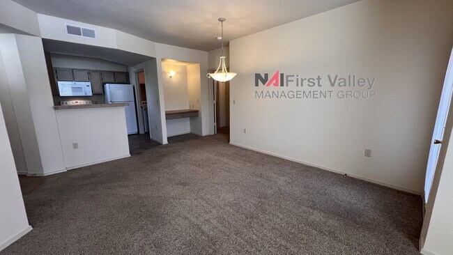 Foto del edificio - 2 Bedrooms, 2 Baths