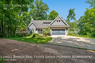Building Photo - 5311 Shore Acres