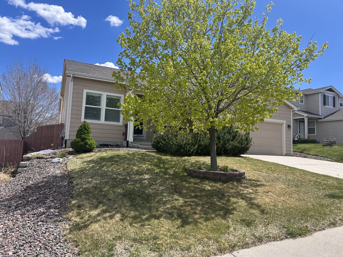 Foto principal - 5556 S Rome St