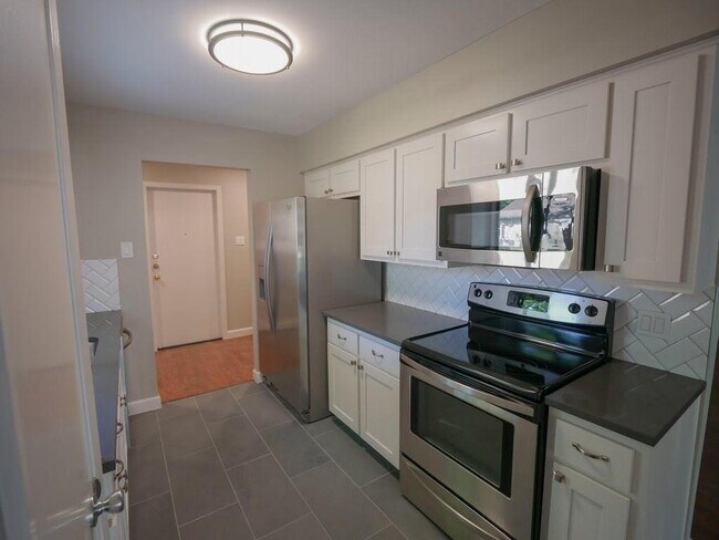 Foto del edificio - 3401 Valley Pike Rd