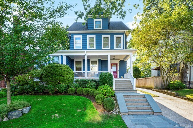 Foto del edificio - 5 Gerlach Pl