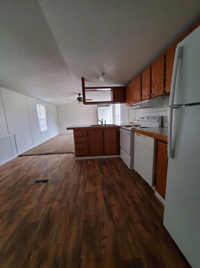 Foto del edificio - Ready to move in!