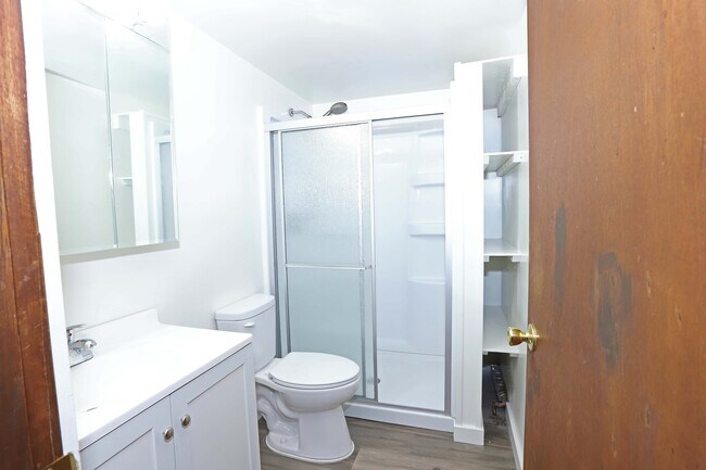 Foto del edificio - New Lisbon 4 Plex