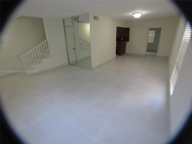 Foto del edificio - 20 SW 108th Ave