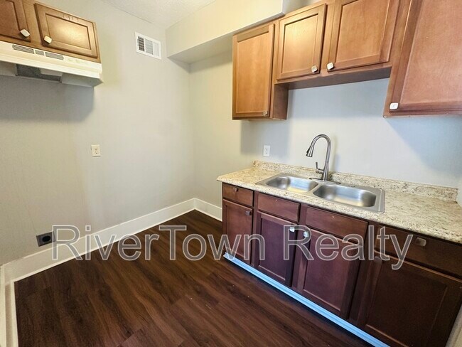 Foto del edificio - 3235 Southern Ave