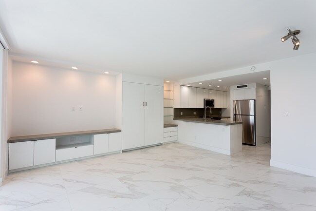 Foto del edificio - 1200 West Ave