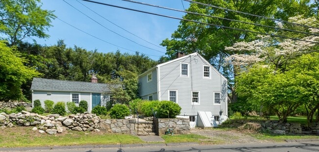 Building Photo - 214 Wolfpit Ave
