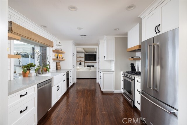 Foto del edificio - 407 E 16th St