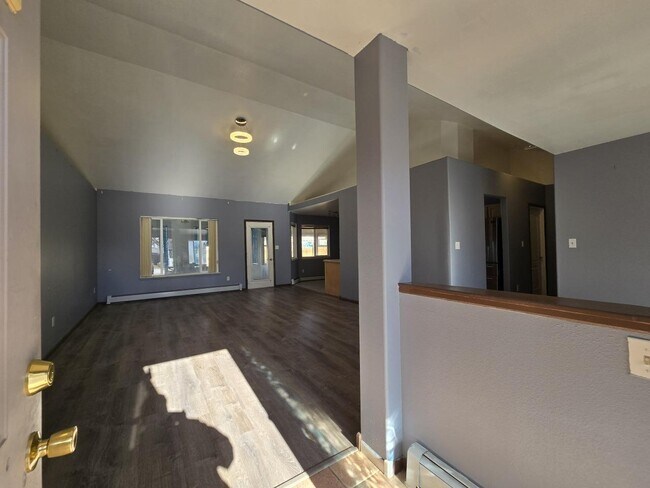 Foto del edificio - 3156 Arrowhead Dr