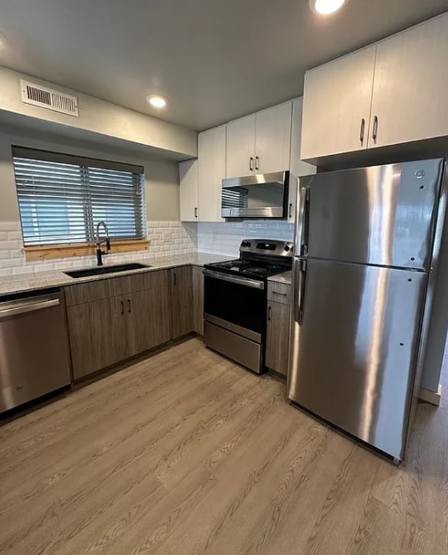 Building Photo - Beautiful 2 Bed 1 Bath Apartment in Rexburg!