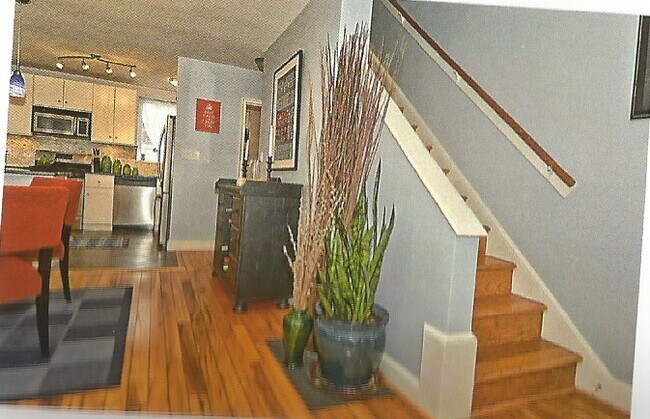 Foto del edificio - 1682 Fort Dupont Street Southeast
