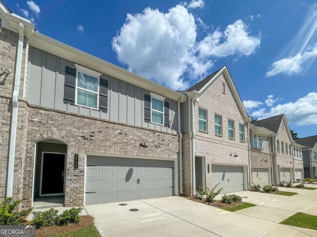 Foto del edificio - 4021 Denton Dr