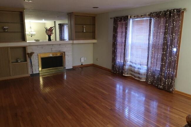 Foto del edificio - 1842 Gentian Dr SE