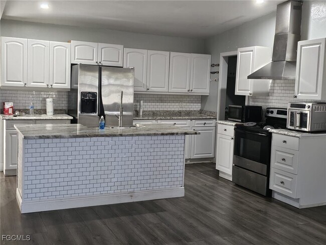 Foto del edificio - 4100 4th St SW