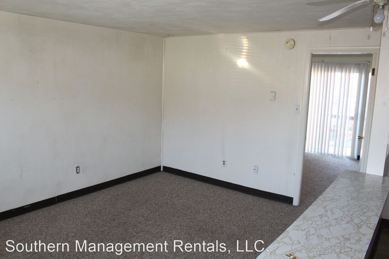 Foto del edificio - 3902 Tunnel Hill Rd