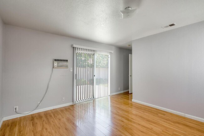 Building Photo - 4754 Bret Harte Ct