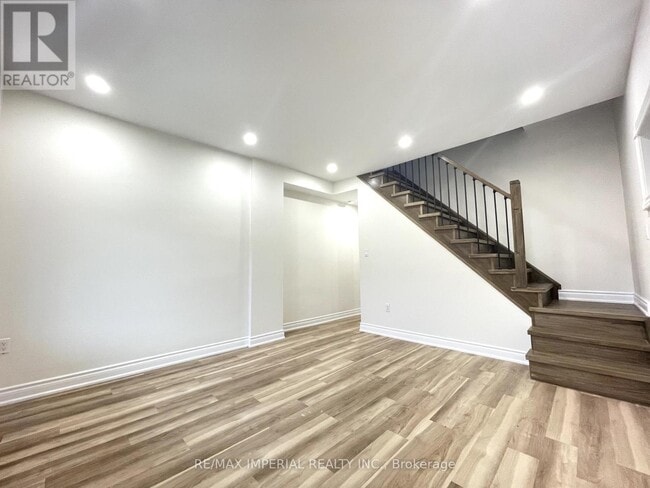Building Photo - 174 Symington Ave