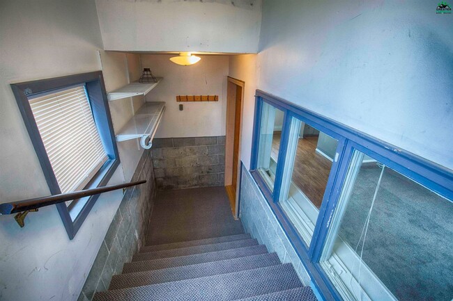 Building Photo - 1211 Nineteenth Avenue