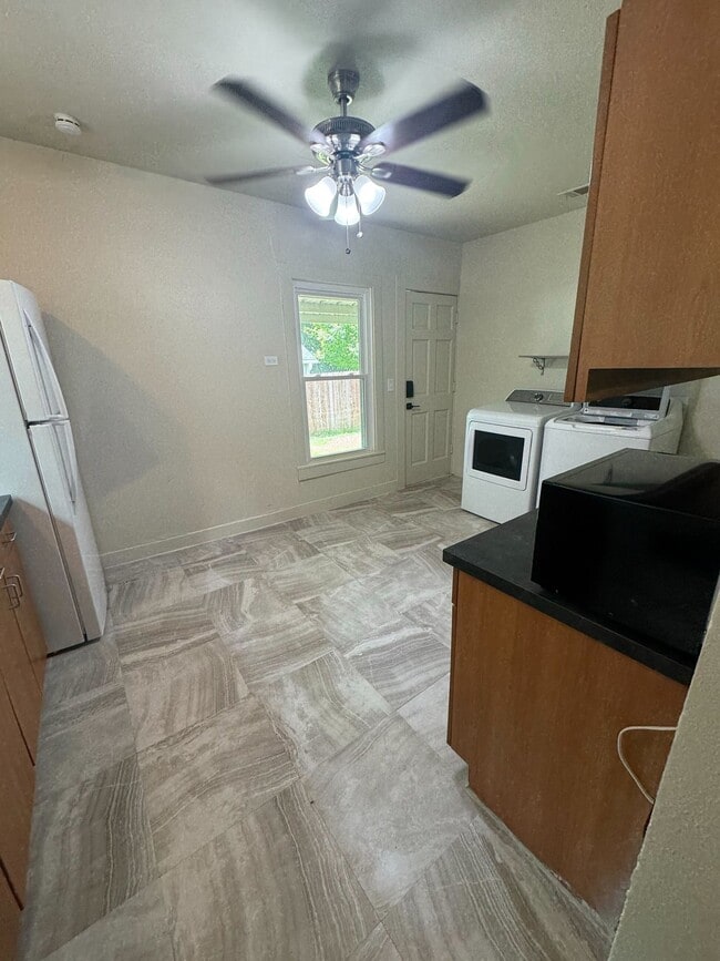 Building Photo - 506 Scurlock St
