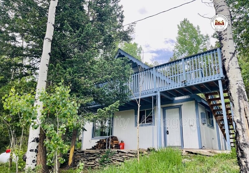 Primary Photo - 3294 Smith Hill Rd