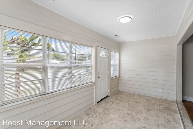 Building Photo - 4 br, 1 bath House - 1459 Pierce Street