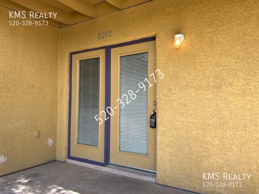 Primary Photo - 2 Bed/1 Bath - OWNER/AGENT