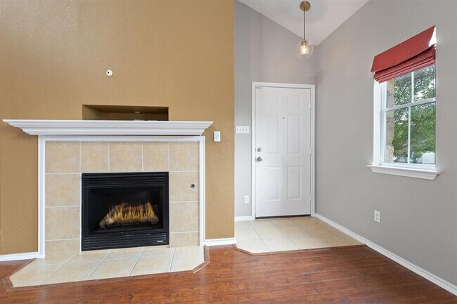 Foto del edificio - 1506 Wild Basin Ln
