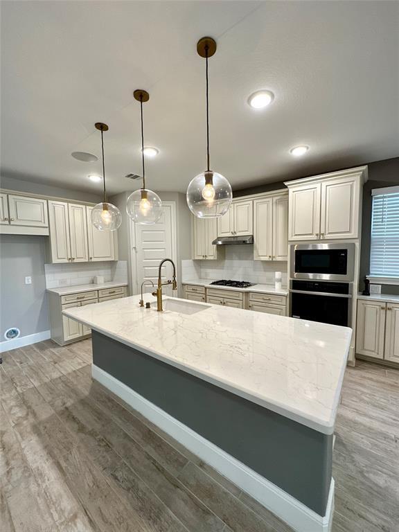 Foto del edificio - 11623 Saddle Springs Ln