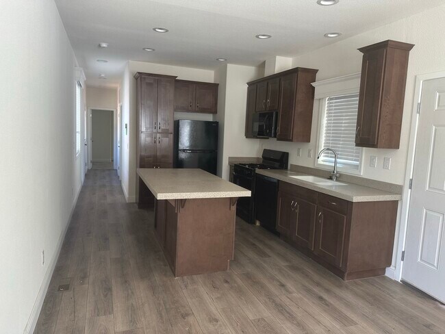 Building Photo - 3740 Blackwood Rd