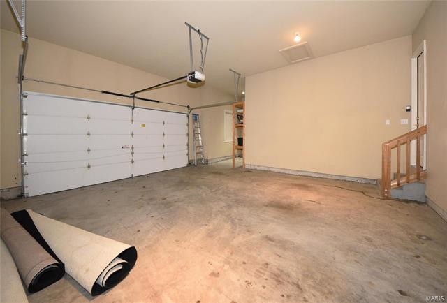 Building Photo - 38 Sag Harbor Ct