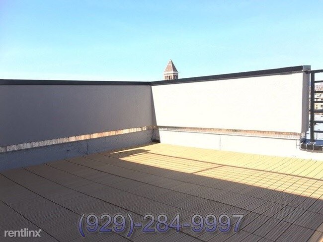 Building Photo - 331 Herkimer St