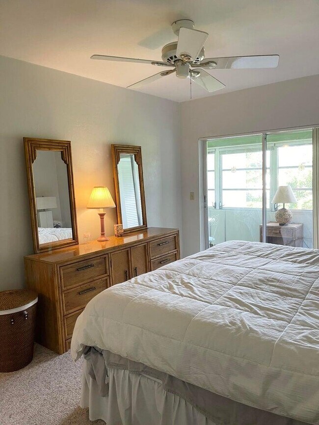 Foto del edificio - 2840 Lake Osborne Dr