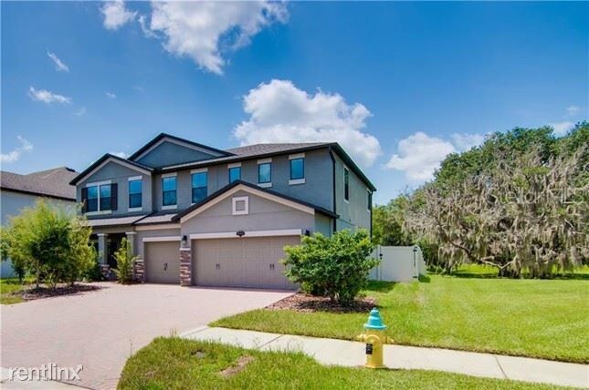 Building Photo - 19444 Whispering Brook Dr