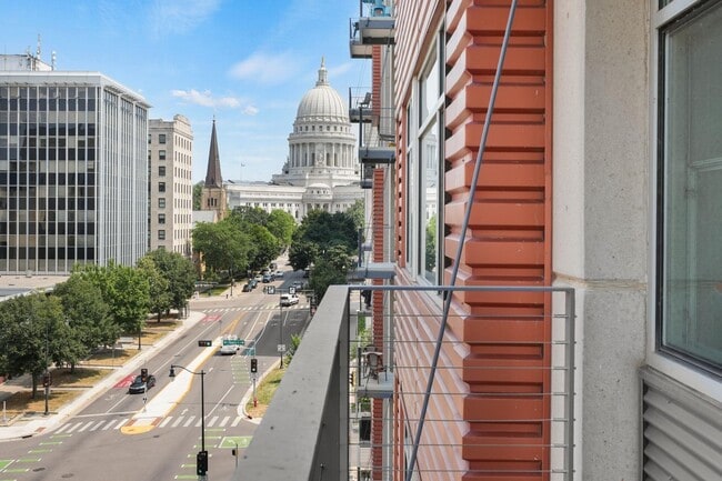 Building Photo - 309 W Washington Ave